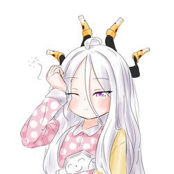 horn socks