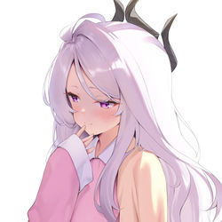 ヒナ