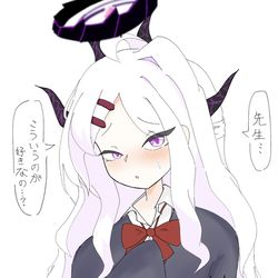 ヒナ………オーバーサイズの制服着て………………