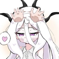 ヒナ...ヨシヨシさせてくれ