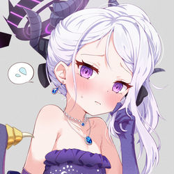 ドレスヒナちゃん