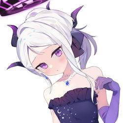 ドレスヒナ