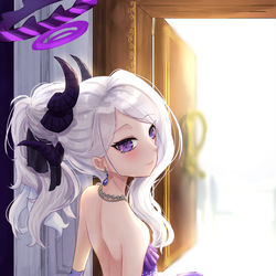 ドレスヒナ