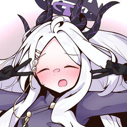 ヒナちゃ……笑って……