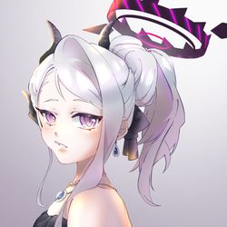 ヒナ