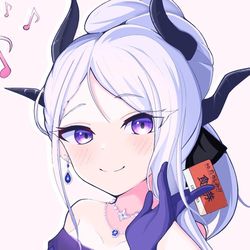 「誰かが失くした食券？」