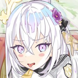 真似するアズサ