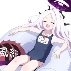水着ヒナ