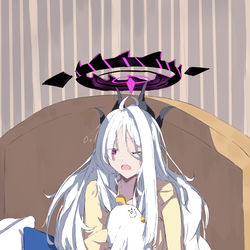 寝起きヒナ
