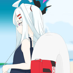 水着ヒナ
