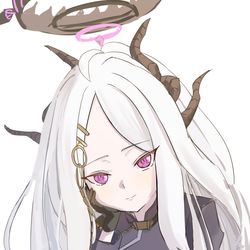 ヒナ