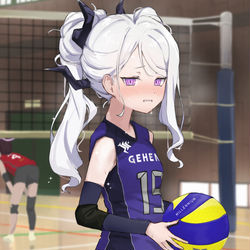 「先生､､､？そんなにじっと見つめられると､､､」