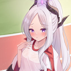 ヒナ