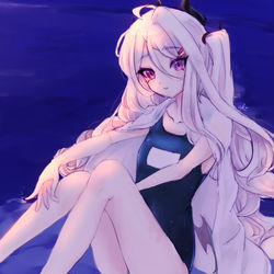 水着ヒナ