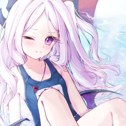 浮き輪から落ちちゃったヒナちゃん