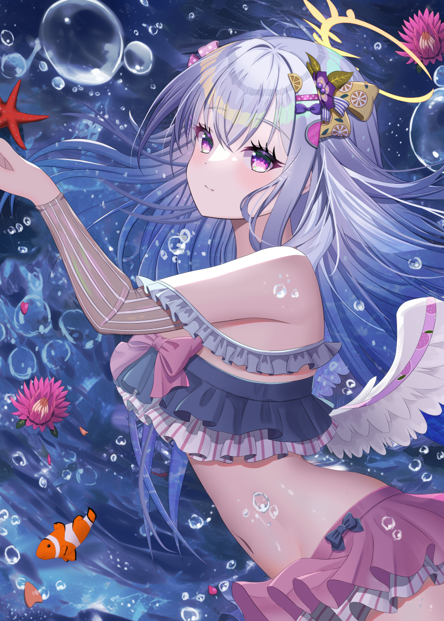 アズサ