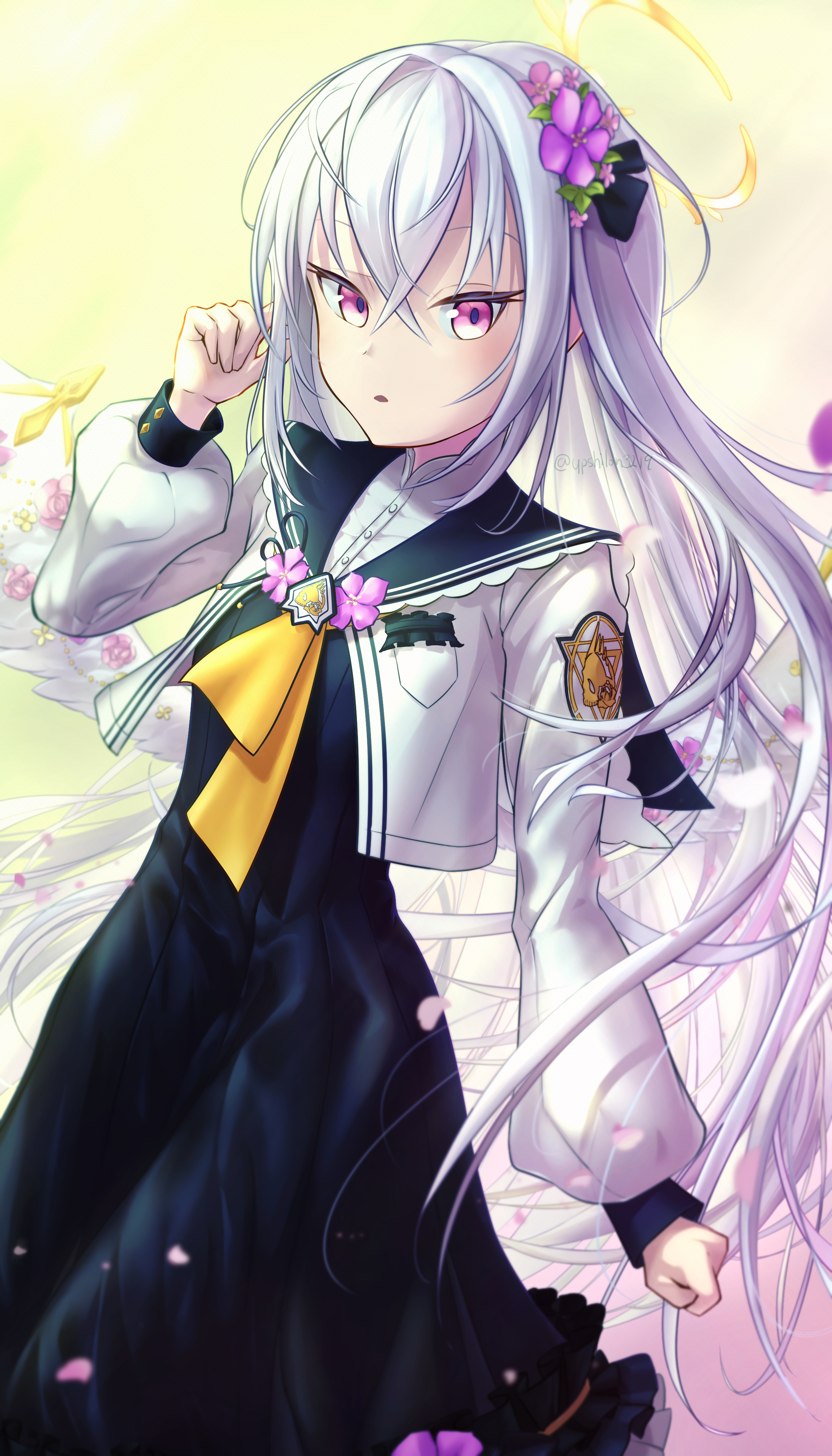 白洲アズサ