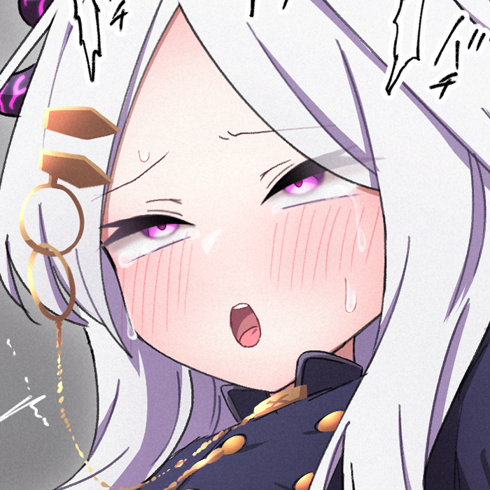 足ぷらぷら持ち上げヒナちゃん