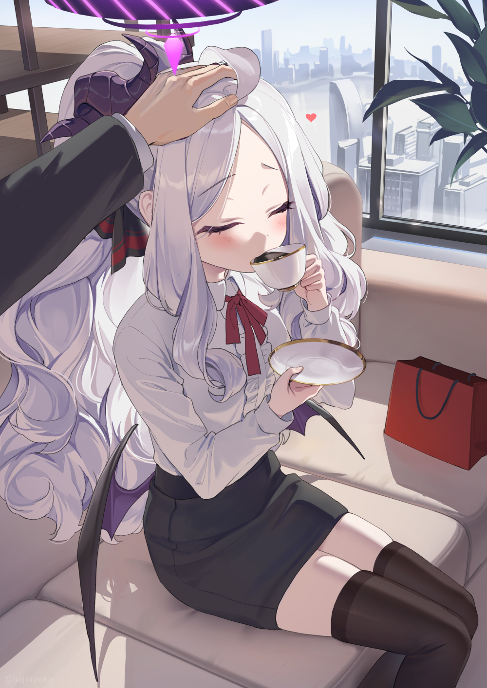 ヒナとシャーレにて