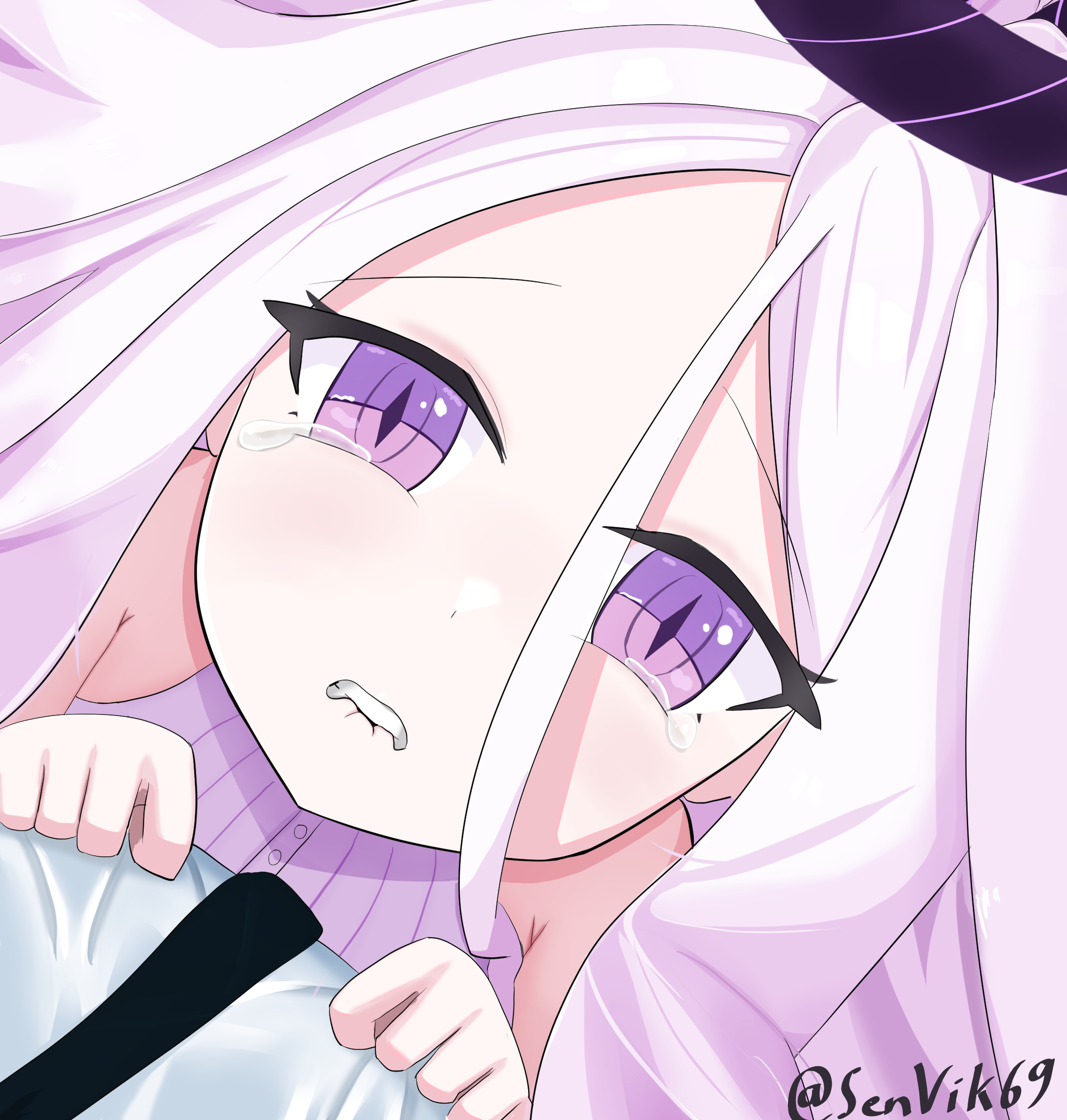 ヒナ😢 . . . 😭