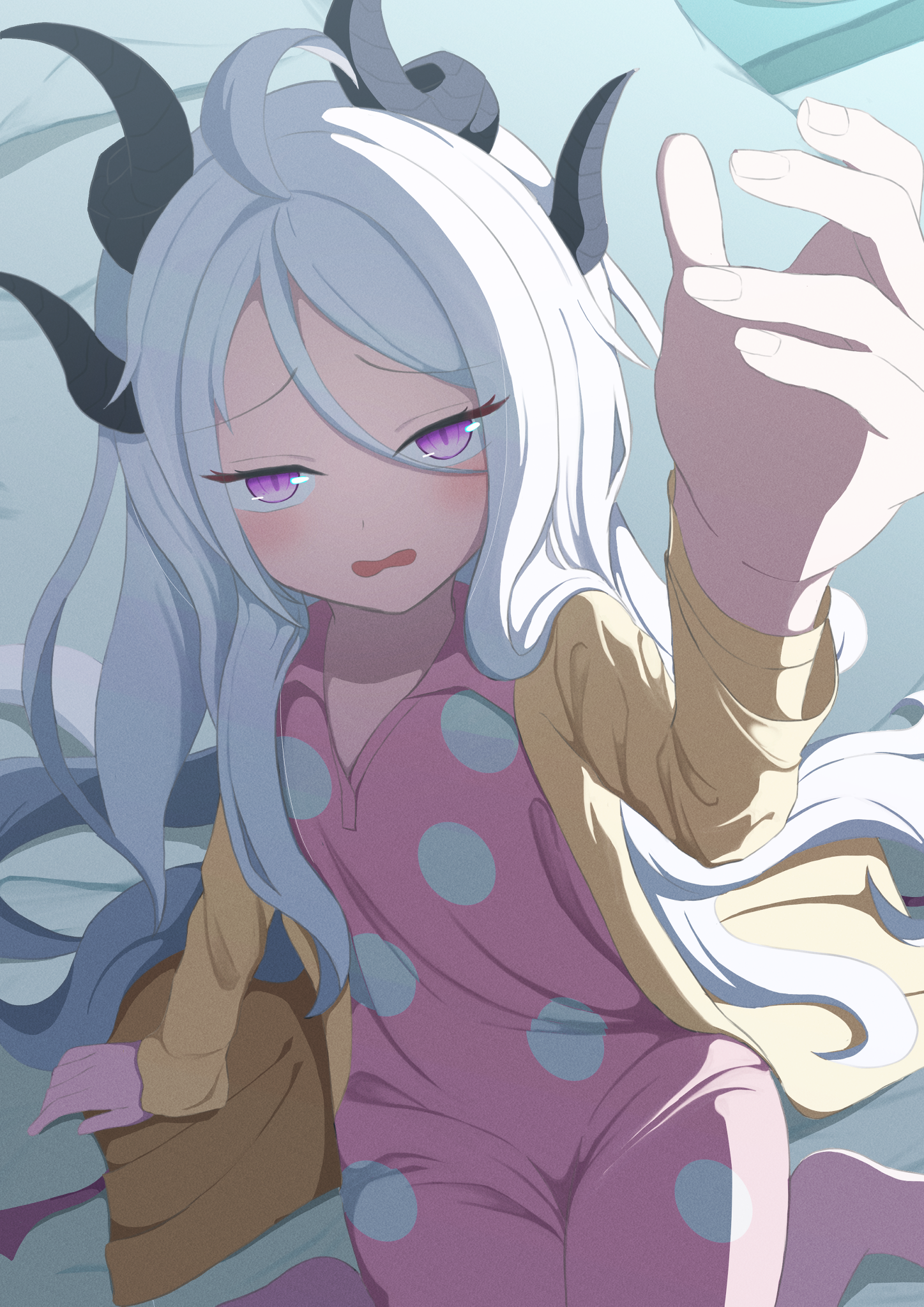 「起こしてくれるの...?」